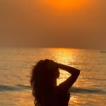 Soniya Bansal Instagram - Knowledge without practice is useless. Practice without knowledges dangerous.😜🫣