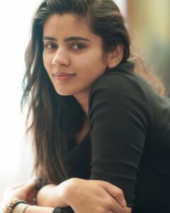 Soundariya Nanjundan Instagram - Ask me anything in the comments 🖤

 

🌟 

🌟 

🌟 

🌟 

🌟 

#soundariyananjundan #ootd #instagram #instagood  #love #like #follow #photography #photooftheday #instadaily #likeforlikes #picoftheday #fashion #instalike #beautiful  #followforfollowback #outfit #art #photo #black #followｍe #smile #happy #insta #nature #style #life  #india #likeforfollow #nomakeup