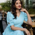 Sowmya Menon Instagram - It’s the season to sparkle 💙🦋💙 📷 @posh.be 💄 @alsaa_beauty 👗 @amazebyashiyajesel #actor #shootdays #sparkle
