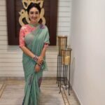 Sridevi Vijaykumar Instagram - Ganapathi bappa morya🙏😇 Hand painted Saree and Hand made Jewellery @minimore.in #day2#ganeshfestival #vinayaka #pillayar #ganeshchaturthi #godblessall #ganapathibappamoriya #prayers #god #belief #believe #miraclesdohappen
