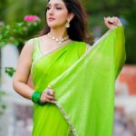 Sridevi Vijaykumar Instagram - Go Green 💚💚💚 Happy sunday😊 . . . . Outfit:@gummadidalashashi.label Jewellery:@the_jewel_gallery 📸@paulino_pictures #zeetelugu #dramajuniors #dj6 #tonight #kidsshow #sunday #dontmissit #talentshow #happyday #happysunday #live #love #laugh #myjob #loveit #dressup #saree #sareelove #indian #green #happycolor #favorite #color #gogreen #goodday
