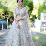 Sridevi Vijaykumar Instagram - ✨️Cherish the way you sparkle ✨️ . . . Outfit @neerusindia Jewellery @karnikajewelshyd #spark #sparkle #glitter #weddinglehenga #outfit #styling #jewelry #jewelrydesigner #designerwear #bridal #bride #wedding #indianfestivities #sridevi #sridevivijaykumar