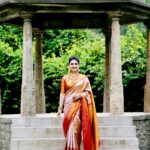 Sridevi Vijaykumar Instagram - Style is a way to say who you are without having to speak ✨️ . . . . . @omsai_pattusarees @lotus_silver_jewellery @antiquelotuss_official @paulino_pictures #zeetelugu #sundayshow #sravanamasam #episode #traditionalwear #saree #sareelove #regal #royal #prettygirls #silksaree #weddingwear #kanchipattu #kanchivaramsilk #elegance #jewelry #gold #beauty #instadump #movie #show #tv #sareesofinstagram #instafam #picoftheday