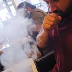 Srithika Instagram - Mothama Sethuuuu Naa Gaaliiii.. 😍🔥❤️ semma taste but vera level smoke effect 😥😷😁👍🏼 Location: @kobesizzlerschennai Video: @srithika_saneesh #sizzling #sizzlingbrownie #icecream #dessert #smoke #chocolate #sauce #castiron #food #foodie #trending #naagaali #thankyou #kobe #foryoursupport #foryourlove #loveyouall Kobe Sizzlers VR Mall