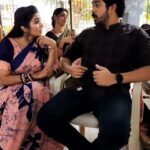 Srithika Instagram - ஷோபனாவாக மாறிய பாரதி #Magarasi #SunTV #SunReels @srithika_saneesh @ssr_aaryann