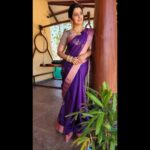 Srithika Instagram - The best color in the whole world is the one that looks good on you💜💜💜 . Saree @fancy_by_parambhara Jewels @kabijewellery Bangles @varnudais . #shooting #aaokkatiadakku #geminitv #hyderabad #purple #colour #purplecolor #silk #silksarees #saree #sareelove Hyderabad