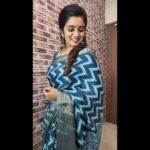 Srithika Instagram - If you don't like the road you are walking, start paving another one👍🏼👍🏼👍🏼 . Saree @fancy_by_parambhara . #positive #positivity #post #reel #posing #duringshoot #camera #action