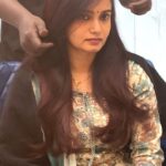 Srithika Instagram - That smile though !!! Here is her excitement of how excited she was and how happy she was with the results!! #HairColor #HairGoals #HairTransformation #HairMakeover #ColorfulHair #Vibrantcolour #Highlights #FashionColor #HairTrends #creativecolor . For Appointments Contact: 70927 79777 or DM Us . . Location: No: 1855, 1st Floor, 6th Avenue, Annanagar West, Chennai - 600040 . . #studieo7salon #signaturelounge #annanagar #nails #skincare #bridalmakeup #makeover #women #men #hairstyle #hairrituals #manicure #pedicures.
