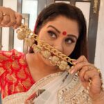 Sudha Chandran Instagram - Emotional reel on n emotional day..... . . . #dangaltv#bekaaboo#tellychakkar #sudhaachandran #nagin #colorstv #colourtv #naagin6 #zee5 #zeetelugu #reelsgram #reelsvideo #balajitelefilms #voot #dance #tending #instagram #bollywood #reels #india #comedy#enterr10#trendingreelsvideo#trendingreels #dancereels #bollywood #lifestyle#@kalpanathore @sumitsenapati5558 @vijay.lokhande.372 @rina_mane25
