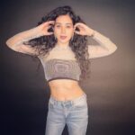 Sukirti Kandpal Instagram - 💋🌸👸🏻🌸🫶 13