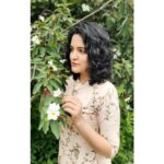 Sukrutha Wagle Instagram - We all deserve a little wonderlust, isn't it ?!! . . #sukruthawagle #sukrutha #southactor #actress #indianactress