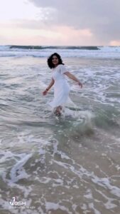 Sukrutha Wagle Instagram - One of my favourite song 😍
.
.
#sukrutha #sukruthawagle