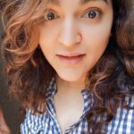 Sukrutha Wagle Instagram - Share it to someone whom you want to see Smiling 😊 . . #sukruthawagle #sukrutha