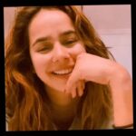 Sunanda Sharma Instagram - Ahmad Faraz Ji🙌🏻🌸 P.s:- Ab yeh mat soch lena ki shayad mera dil toota hai😜 Khair se ab toh Dil lagna shuru huya hai ❤️🤭 . . #sunandasharma #shayari