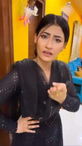 Sunita Gogoi Instagram - 🤓🤪🤪

#reels #lipsync #just4fun