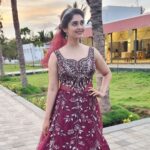 Surabhi Instagram - Sofia💖 Thank you everyone for showering so much love to our movie #DDReturns & my character Sofia 🫶 Thank you, my lovely stylists @jasminejoseph07 @simran_jha_1111 for making me look & feel like a 👸🤗
