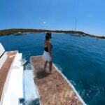 Sushmita Sen Instagram - Align, pause, breathe…let go!!!❤️💃🏻 A lesson in surrender, as I experience the cushioned embrace of the Mediterranean Sea!! 😁🤗💋 Beautifully captured @itsalways_ 👏🤗 Where life has depth…I am all in!!💃🏻😍 I love you guys!!! #duggadugga ❤️😊🎶
