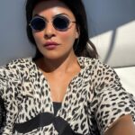 Sushmita Sen Instagram - The woman’s got an attitude!!! Yeahhhh, a really good one!!!😉😄💋❤️ #strikeapose #clickclick 😎 I love you guys!!! #duggadugga #yourstruly 💃🏻🎶😁