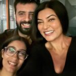 Sushmita Sen Instagram - On 4th September my #firstlove @reneesen47 celebrated her 23rd birthday!!😍😁🤗❤️💋💃🏻 #timeflies 😇 From dinner with family to dancing the night away with all of Renee’s awesome friends…the beautiful birthday girl rocked all our worlds like only SHE can!!!😄😍💋💃🏻 Thank you @ritik_bhasin & @145cafeandbar for celebrating Renee’s birthday with such love & style!!! 🤗❤️👏 you guys are AMAZING … I am a fan!!!💋 Here’s to you Shona @reneesen47 😍🥂🎶 To your health & happiness always!!! Alisah & I remain forever yours!!!🤗❤️💃🏻 #duggadugga I love you guys!!!!😁😍💃🏻🎶