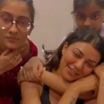 Sushmita Sen Instagram - “You’ve got a way with me” 🎵😁🤗❤️😍💃🏻 warmest feeling connecting with you guys always!!! An enchanting universe of love from Alisah, @reneesen47 & #yourstruly 😇❤️😁 I love you guys beyond!!! #nightnight #duggadugga 😀💃🏻🌈