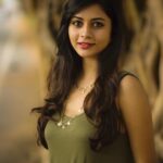 Suza Kumar Instagram - When life gives you hundred reasons to cry,show life that u have a thousand reasons to smile 😊 ♥️✨ . #wanderlust #happysoul #spreadlove #lifeisbeautiful #fighter #nevergiveuponyourdreams ✨😊🧡