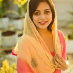 Suza Kumar Instagram - Wish you all a blessed and prosperous Eid 🧡🧚🏼‍♀️EID MUBARAK 🌙💫☺️❤️ #eidmubarak #blessed #ramadan #peaceandlove 💗✨