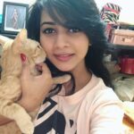 Suza Kumar Instagram - Vicky and maya Baby I miss them so much ♥️ never been away from these both for this long 💔 (swipe Right ) . . These two are my major reason of my happiness and my smile. At times the days when I really wanted Sumone beside me ,these two been ther for me ♥️ (not joking )🙃 . u don’t need words to console Sumone .u just need Sumone right ther in presence who is ther for u rather than just in words .words matter nothing than a simple silence being beside u holding when u need them 🧡 🤗 . Not at all joking these two are my major life changing therapy I ever had ☺️✨ If I ever did something Gud for myself, is having them both fighting my mom 🙈 (now eventually my mom priority is vicky more than me ) 🤦🏼‍♀️🤷🏼‍♀️ . Just can’t wait to go back home and fight with them crazy and those hugs 🤗 ⛄️🧡that heals me whatever I’m going through 🧚🏼‍♀️✨ . #myhappiness #petsarefamily #truelove #myblessing #littlethingsinlife #lifeisbeautiful #livelovelaugh ✨♥️🧚🏼‍♀️☺️