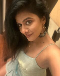 Swagatha S Krishnan Instagram - Its been a wonderful 2022. Happy new years to ya’ll ♥️ I started mine doing what I love most. performing for my lovely audiences in Kuala Lumpur at @mskybar_klcc styled by : Neha(Delhi) &  @ravansteve( Malaysia) makeup and hair : @geshv (Malaysia)