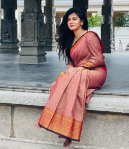 Swagatha S Krishnan Instagram - Ayudha poojai sirappu .. Pudavai vibes 😎 📸 @pyaanka