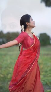 Swagatha S Krishnan Instagram - Raati released in April for the movie partner starring aadi and hansika on @sonymusic_south and i had the opportunity to sing it in @santhosh_dhayanidhi ’s  music ,  Raati was my personal favourite when it released as an independent single as part of the 7up gig. When Santhosh called me to record the same song for a movie, I was super thrilled. As always santhosh made me so comfortable while recording and his tunes are a pleasure to perform for any singer. Thank you Santhosh for all the beautiful songs you’ve given me over the years. This reel is for the beautiful Raati of yours. Also congratulations Santhosh on ur new role as dad ♥️♥️♥️ Do check out the song on youtube, itunes, spotify and all other music streaming platforms . Thank you @sinty_boy @thetravelingphotographist for this pretty BTS reel from a recent photo shoot! 🌸 Mua @anjusartistry dhavani from @dimahfashion