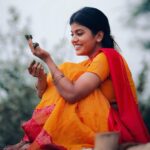 Swagatha S Krishnan Instagram - மருதாணி சிவப்பா வெட்கம் சிவப்பா ♥️ Shot by the brilliant @karthikha_photography mua @bhairavimakeoverartistry #maduraikaari #oorkaaraponnu #actor #singer