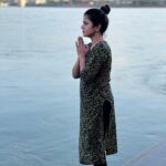 Swagatha S Krishnan Instagram - Ma Ganga 🙏🏼 Wishing and praying for all of us to the mighty mother Ganga from Rishikesh . She s the greatest mother and medicine that has been gifted to us. 🙏🏼 #jaigangamaiyya