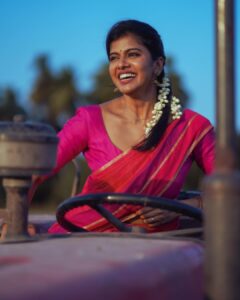 Swagatha S Krishnan Instagram - அழகா.......அழகா
குயிலாவேன் உன் தோளில் 🌺
@sinty_boy @anjusartistry