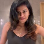 Swagatha S Krishnan Instagram - With regard to sunscreen it is my mantra when I say “more is more” . Remember to hydrate yourself especially through the summers . Reapply sunscreen every 2-3 hours and apply sunscreen even while indoors. Sunscreen is a true saviour from a lot of skin diseases and complications that may arise due to sun damage. Also for allergic and sensitive skin consult a dermatologist to find the perfect sunscreen. See you with my next video 😘#sunscreen #sundamage #summer #skincare