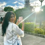 Tanvi Dogra Instagram - Focus only on what is important & you will capture it perfect 🤍 *Capturing the good times 🙌🏻📸 . . . #sun #sunnyday #polariodcamera #positivity #vibe Aga Khan Palace