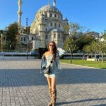 Tanya Sharma Instagram - Hello Türkiye 🇹🇷 . . Wearing - @srstore09 #istanbul #travel #live #love #traveldiaries #tanyasharma Istanbul, Turkey