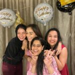 Tanya Sharma Instagram - Couldn’t fit everyone in this 10 photos only drama ! But trust me these are the few people who make me smile not only on birthdays but everysecond day to celebrate life🩷 love you homiessssss 💕💕 #birthdaygirl #birthday #memories #love #tanyasharma TAJ Santacruz, Mumbai