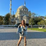 Tanya Sharma Instagram - Hello Türkiye 🇹🇷 . . Wearing - @srstore09 #istanbul #travel #live #love #traveldiaries #tanyasharma Istanbul, Turkey