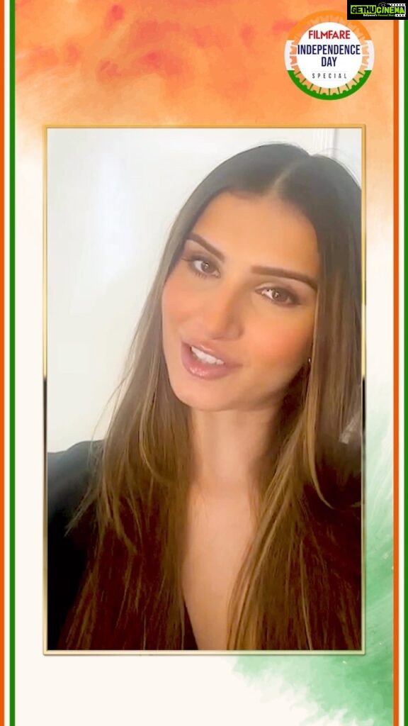 Tara Sutaria Instagram - #BeTheChange: #TaraSutaria lists three things she loves about our country on Independence Day! 🇮🇳 #IndependenceDay #IndependenceDay2023 #freedom #IndianFlag #Indians #Celebrating77 #ProudToBeIndian #IndiaAt77 #ProudIndian #LadamBadhaoIndia #Tricolor #AsIndia #JaiHind