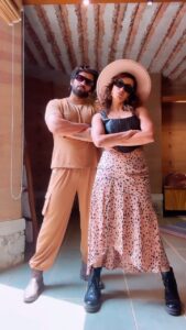 Tejaswi Madivada Instagram - Bhakti bomb💥🙏🏻

This song is all over now !! Guys check this song on YouTube now !! You’ll fall in love ♥️ @chaitanyakanhai @tejaswimadivada 

#bhaktibomb #reels #instareels #trendingreels #hindisongs #bhajagovindam #akhilsarthak