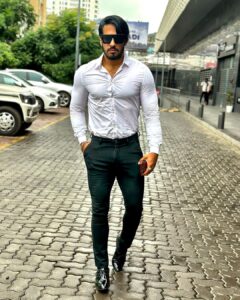 Thakur Anoop Singh Instagram - Formals to me is elegance in Every Thread: Where Style Meets Sophistication. #businessmeetings