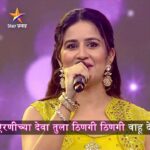 Vaidehi Parashurami Instagram - नक्की पहा वैदेहीचं आगळं वेगळं सादरीकरण... ‘मी होणार सुपरस्टार-छोटे उस्ताद २’ शनि-रवि रा. ९:०० वा. Star प्रवाह वर... #MiHonarSuperstar #ChhoteUstad2 #StarPravah @sachin.pilgaonkar @adarshshinde @vaishalisamant @thessarapalekar @parashuramivaidehi @raviraaj_music @vishwajeeetjoshi @avinashchandrachud @avinashvishwajeet @maithilivj
