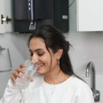 Vaishnavi Gowda Instagram - #Ad When it comes to my mom’s health, I only trust Pureit Vital Max. Now it’s time for you to secure your family’s health with Pureit Vital Max using my coupon code PUREITVITAL500 on www.pureitwater.com! So, are you ready to take a pledge with me to ensure that your family drinks only healthy and safe water? Comment below if you are. 👇 Get your health guardian for your home today! @pureitwater #pureitvital #pureit #worldwaterday #worldwaterday2023 #safe #healthy #water #Filtrapowertechnology