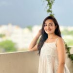 Vaishnavi Gowda Instagram - Weather 🌧️😍 👚- @shimmer_designer_studio