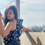 Vaishnavi Gowda Instagram - Friday feeling 🪁💙