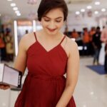Vaishnavi Gowda Instagram - Are you all set to witness the 𝟮𝟬𝟬𝗠𝗣 𝗛𝗣𝗫 𝗦𝗲𝗻𝘀𝗼𝗿 making it the greatest 𝗲𝘃𝗲𝗿 𝘀𝗺𝗮𝗿𝘁𝗽𝗵𝗼𝗻𝗲 𝗶𝗻 𝗜𝗻𝗱𝗶𝗮 ♥️ @pai.international #nyss #newyear #productpromotion #toprated #deals #discounts #supernote #flagshipcamera #technology #gadgets #electronics #paiinternational #paimobiles #redmi12