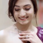 Vaishnavi Gowda Instagram - Its the right time you #ShineLikeADiamond with @bhimagold.official. With over 98 years of illustrious history, every single piece of jewellery under their brand, be it gold, diamond, silver, or platinum, is just impeccably beautiful and pure. The best part this season? They have an exclusive offer on Diamonds till 9th of Jan 2023. Now just pay 90% per carat and get two gold coins free every carat. It cannot get better than this! Add their collection to your wardrobe today. ♥️