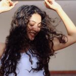 Varsha Bollamma Instagram - Acting like a Hungama music model 🙏🏻