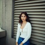 Vidhi Pandya Instagram - Try again.🤎🕊️ #beuniquelyyou #love