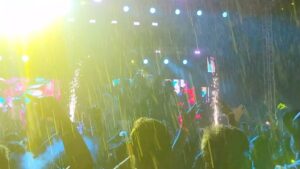 Yogi B Instagram - Mazhai vantha vellam for real! 🎶 🌧️
Throwback to a week ago at #MadrasonMusic. Thank you to all those who came in support of indie music. Your support throughout the years have been such a fuel in keeping us indie musicians on track 🙏🏽 

All the other stellar acts who performed, it’s my honour to have shared this stage and experiences with you 🙏🏽 

Big thanks to @actc_events @art64.world @santy_art64 for spearheading this event. 

Chennai, could not have asked for a better wrapping up of the event by belting out Madai Thiranthu in the rain with you. Nandri 🙏🏽

🎥: @eye_up_pun